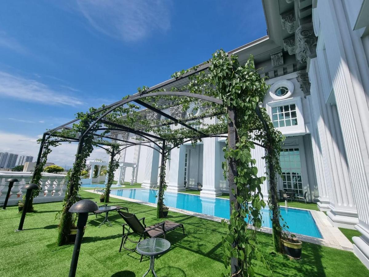 Hotel Grand Swiss-belhotel