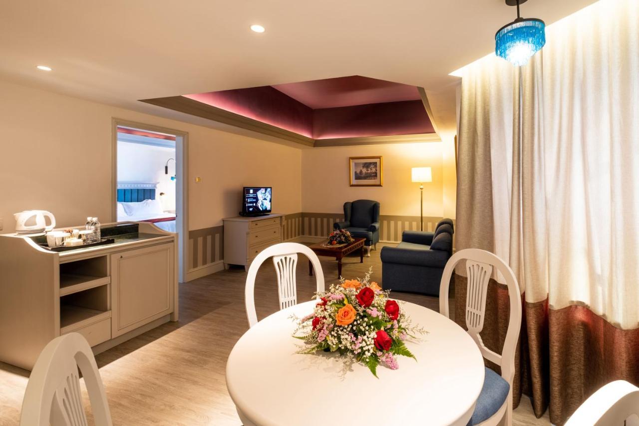 Grand Swiss-belhotel Hotel